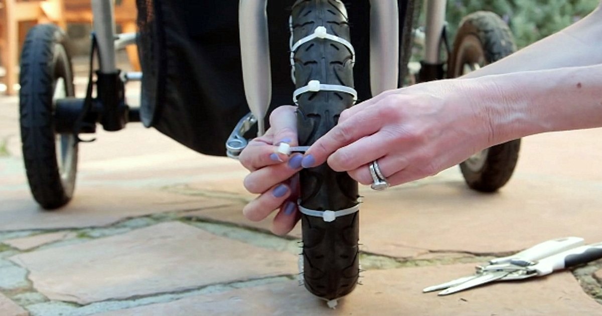 She attached cable ties to the front wheel of the baby stroller. The reason why is simply ingenious