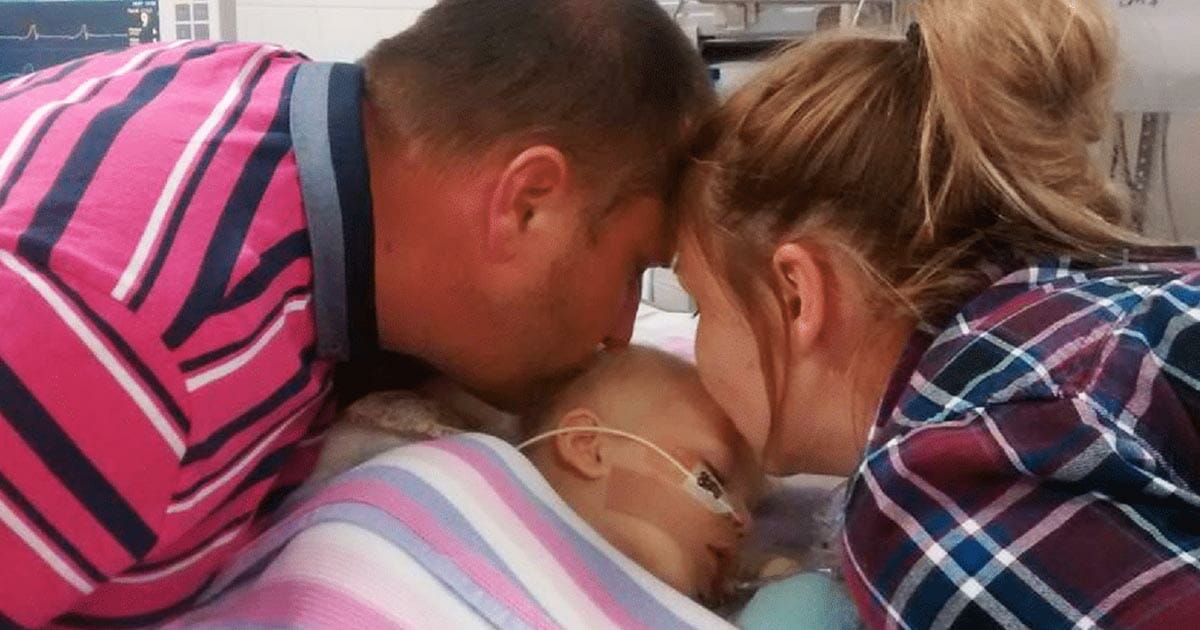 Parents kissed their daughter goodbye in the hospital: 30 minutes later a deafening scream was heard from her room