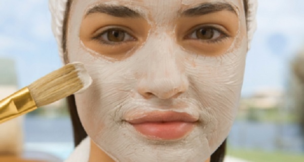 Apply this natural face mask every day for 5 minutes and you will be amazed at the amazing results!