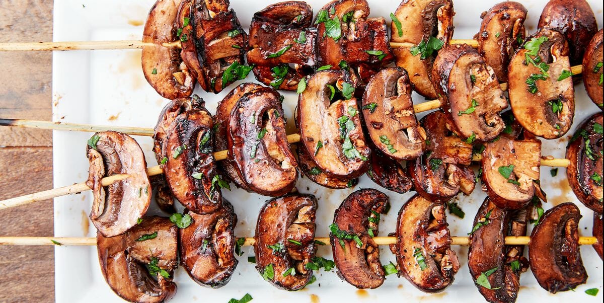 This roasted mushroom in balsamic sauce recipe is so good that once you try it - you won't look back!