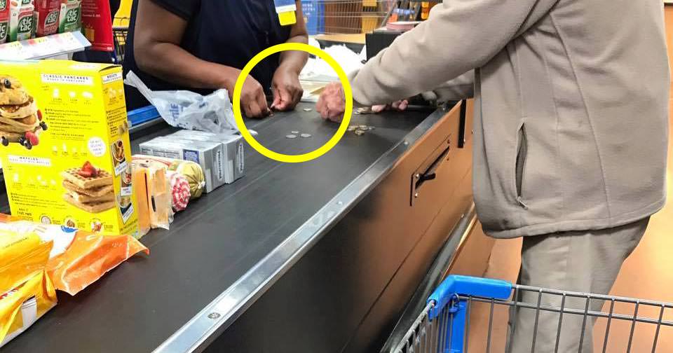 An elderly man was ashamed he was so slow at the checkout in the grocery store - the cashier's reaction stunned everyone in line