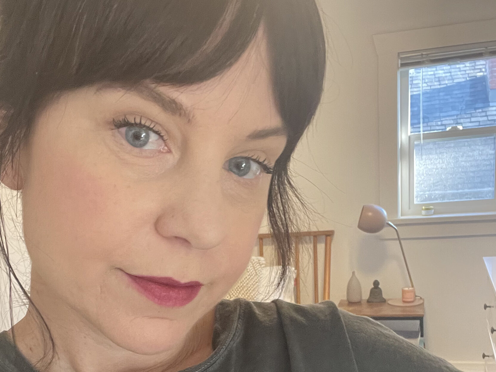 Diagnosed with alzheimer's at 48: a single mother shares the terrifying early symptom she ignored